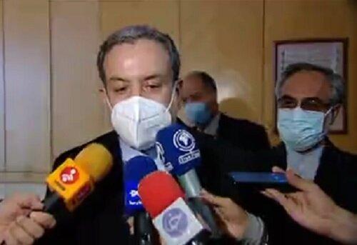 گزارش عراقچی از نشست 4 ساعته با مجلسی ها گزارش عراقچی از نشست 4 ساعته با مجلسی ها